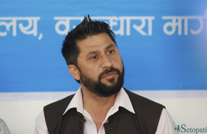 सहकारीको विषयमा आफ्नो कुनै संलग्नता नभएको गृहमन्त्री लामिछानेको भनाइ
