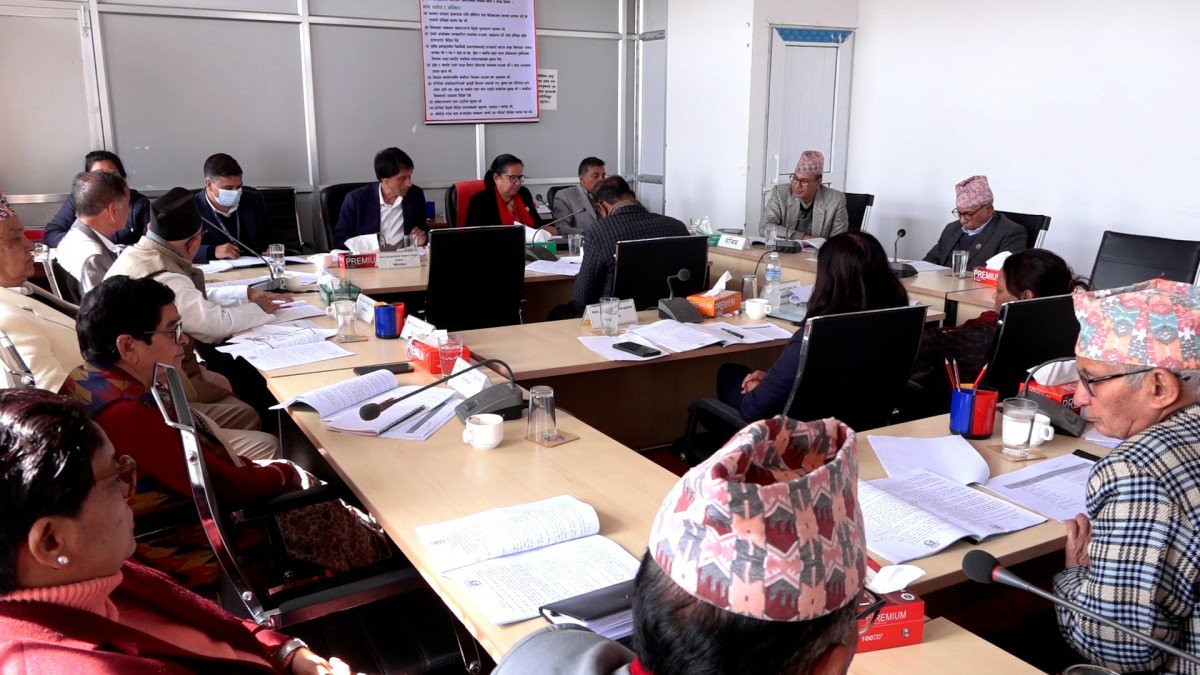सहसचिव खुला नराख्ने र अतिरिक्त सचिव राख्ने व्यवस्था उल्टिए