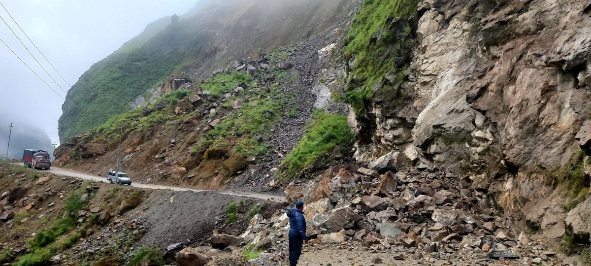 म्याग्दी खण्ड आज बिहानैदेखि अवरुद्ध