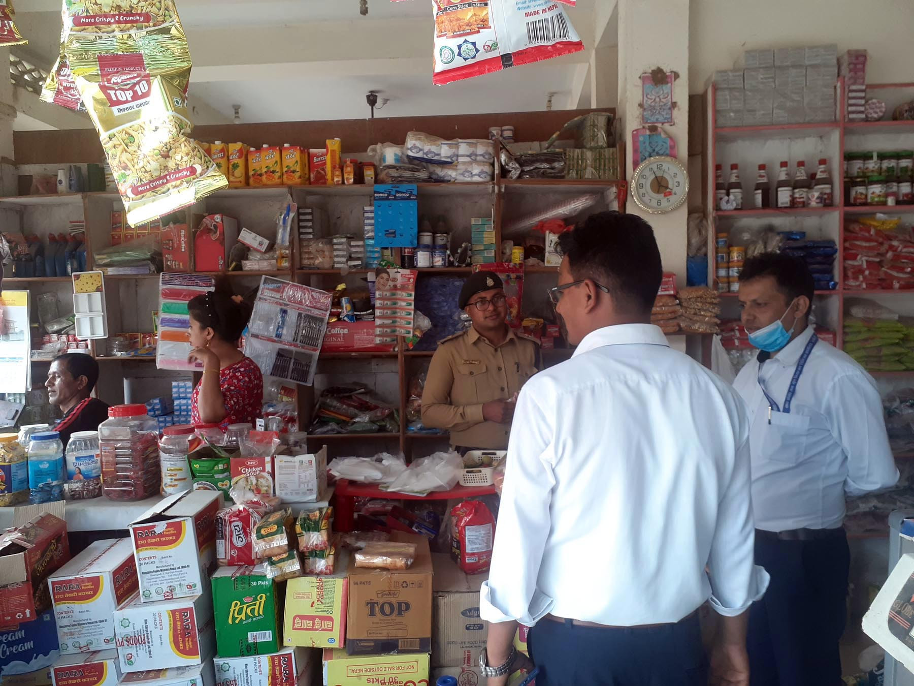 बजार अनुगमन गरिँदै