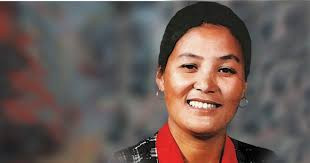 प्रथम नेपाली महिला सगरमाथा आरोही पासाङल्हामुको जीवनीमा आधारित फिल्म प्रदर्शन हुँदै