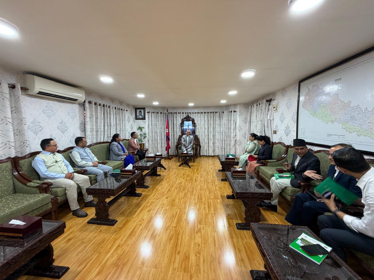 कैलाली र कन्चनपुरमा विमानस्थल सञ्चालन प्रक्रिया अघि बढाउन उच्चस्तरीय बैठक, शुक्लाफाँटा क्षेत्रको पर्यटन पूर्वाधार विकासमा पनि जोड