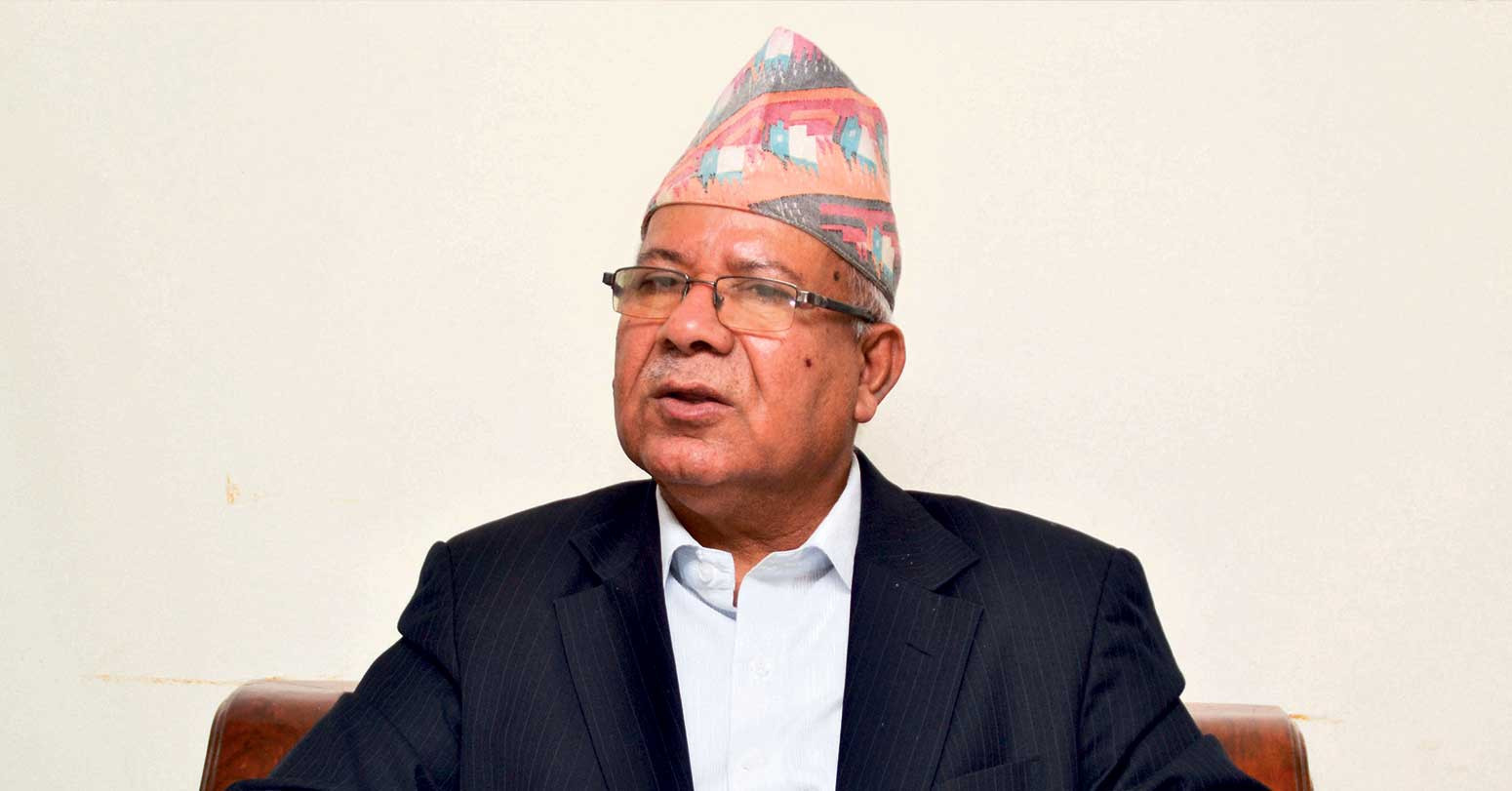 आफ्नो पार्टीविरुद्ध चलखेल र षड्यन्त्र सुरु गरे, जुनसुकै बेला फुटाउँन सक्छन : माधव नेपाल