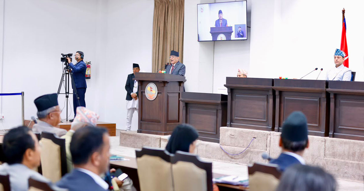 प्रधानमन्त्री संकटमा पन्छिनु राम्रो संकेत होइन : प्रचण्ड