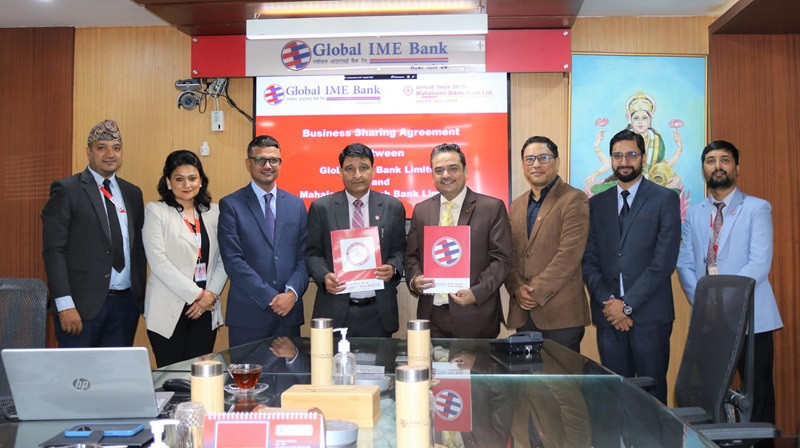 ग्लोबल आइएमई बैंक र महालक्ष्मी विकास बैंकबीच गैर कोषमा आधारित बैंकिङ सम्झौता