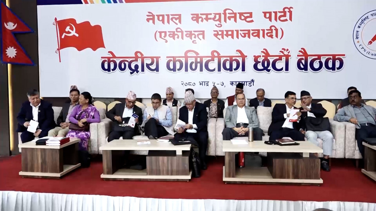 एकीकृत समाजवादीको छायाँले गर्दा सर्वदलिय बैठकमा एमाले आएनः माधव नेपाल
