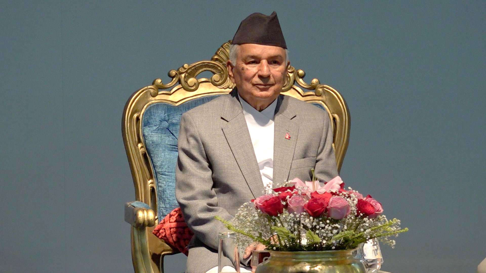 मर्यादित श्रमको वातावरण निर्माण गरी उत्पादन र उत्पादकत्व वृद्धि गर्नुपर्दछ : राष्ट्रपति पौडेल