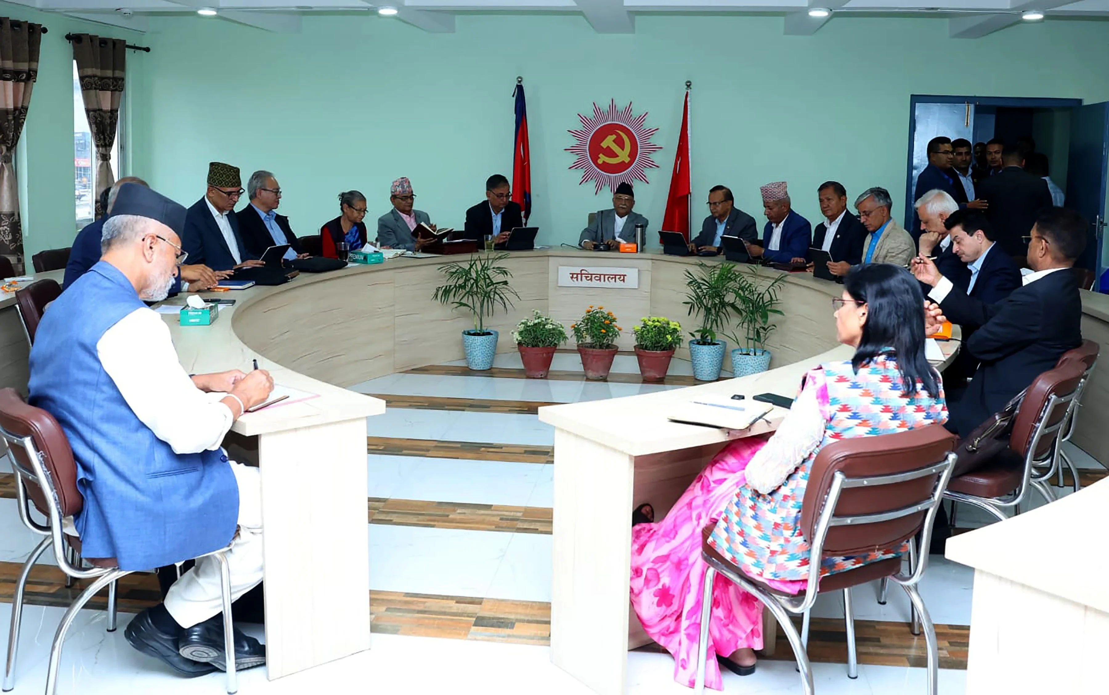 नेकपा एमालेले केन्द्रीय सचिवालय बैठक आज बस्दै