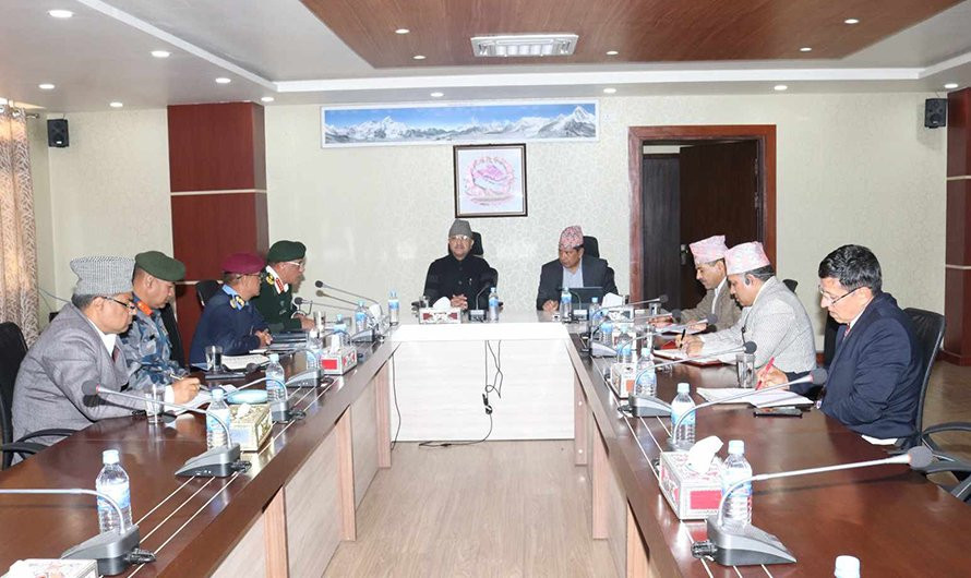 कार्यवाहक प्रधानमन्त्री खड्काद्वारा देशको सुरक्षास्थितिबारे छलफल