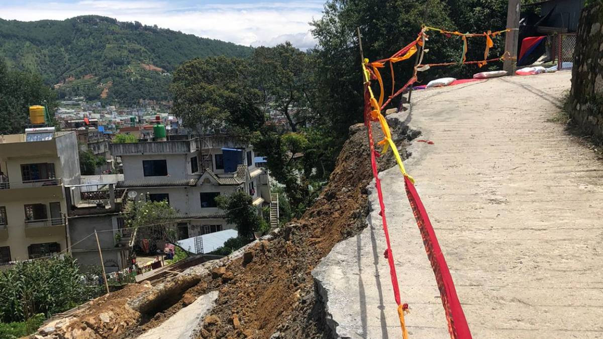 वर्षा लागेसँगै चन्द्रागिरि नगरपालिकाका तिन वडा पहिरोको उच्च जोखिममा