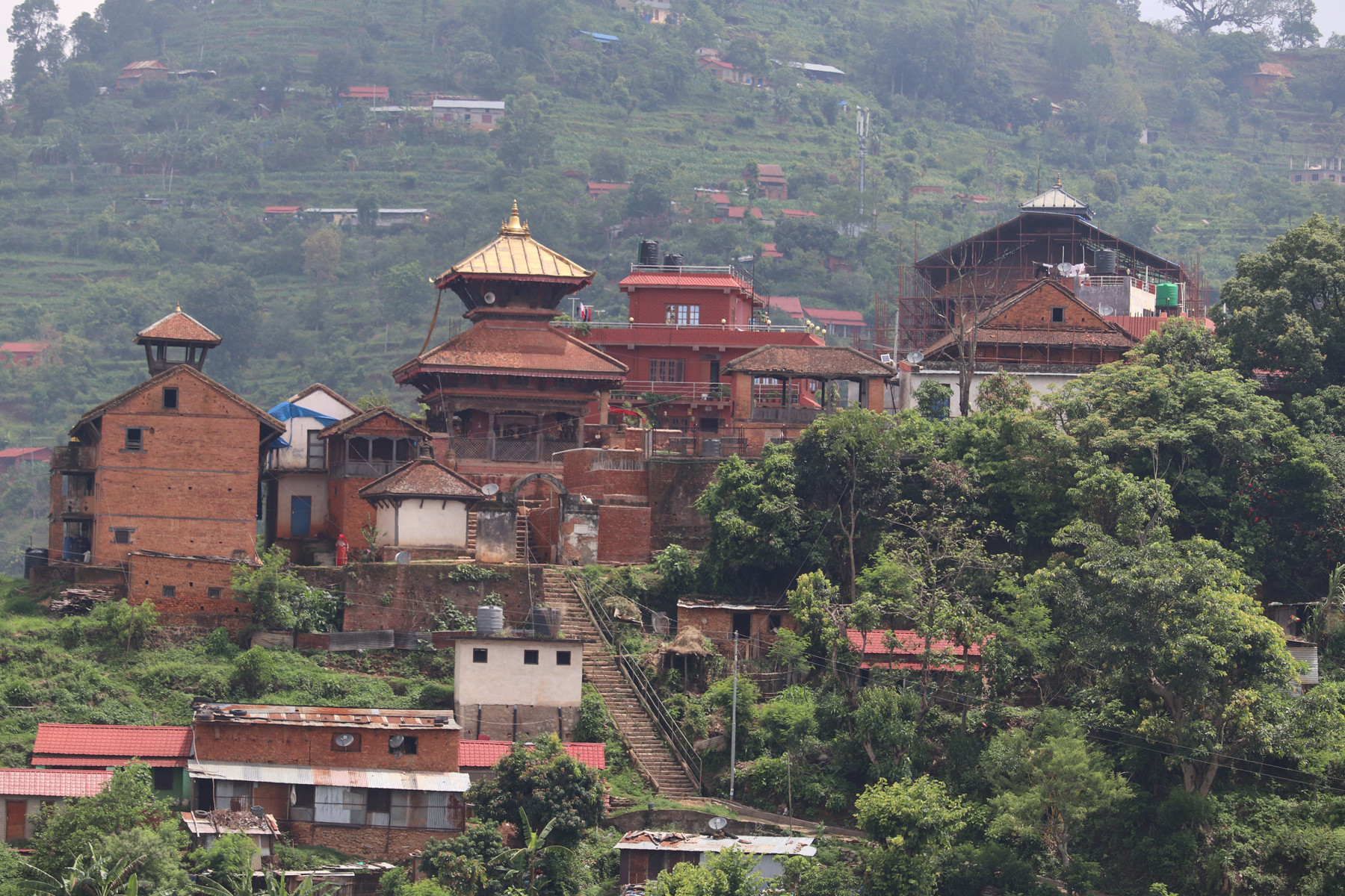 ततले दरबार परिसरमा अवस्थित प्रसिद्ध भैरवीदेवी मन्दिर