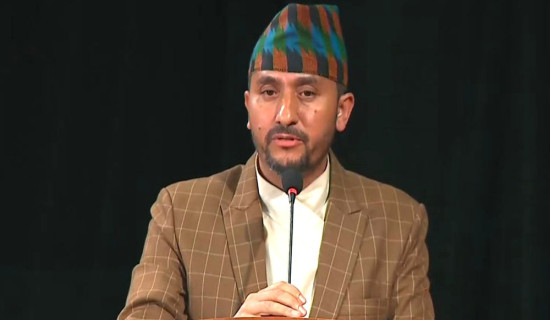प्रतिनिधिसभाको निर्वाचन सम्पन्न गर्न प्रतिबद्धताका साथ लागि परेको छ : मन्त्री खरेल