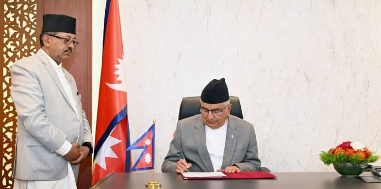 राष्ट्रपति रामचन्द्र पौडेलद्धारा वन र भूमिसम्बन्धी दुई वटा अध्यादेश जारी