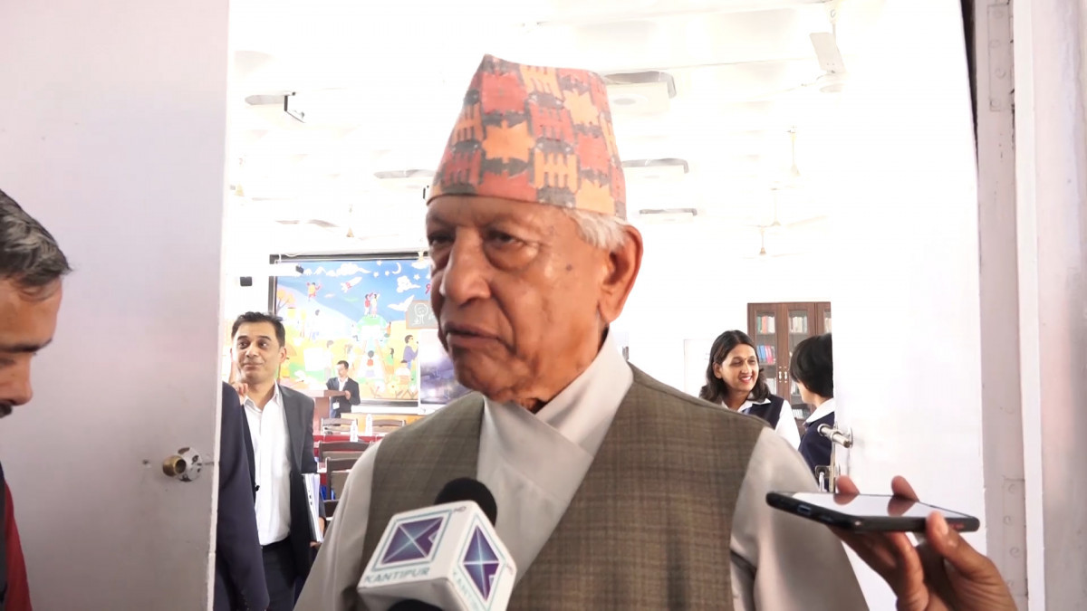 सरकारको संलग्नता बिना विमानस्थलबाट सय किलो सुन बाहिरिन सक्दैनः सांसद केसी