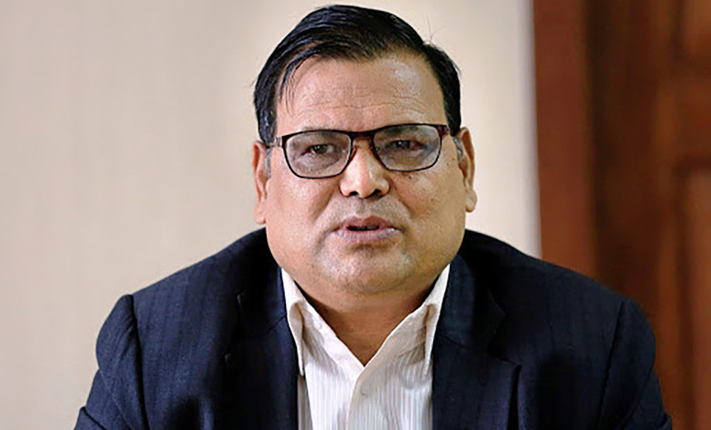 कृष्णबहादुर महरालाई काठमाडौँ जिल्ला अदालतमा उपस्थित गराईयो