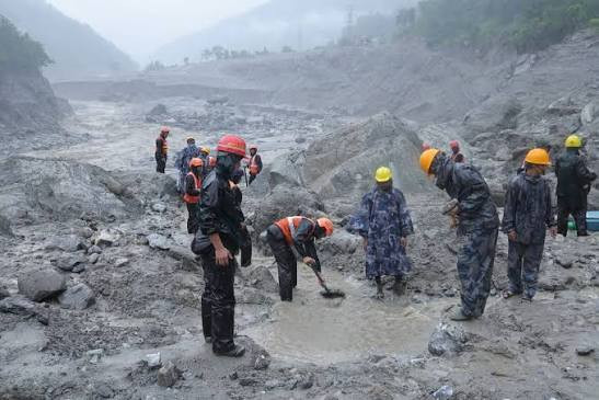 विनाशकारी बाढीपछि प्रभावित भएका क्षेत्रबाट हालसम्म १० हजार ४५१ जनाको उद्धार