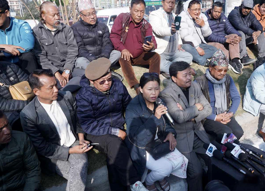 पाथीभरामा केबलकार विवाद प्रकरण : गृहमन्त्री र आन्दोलनरत पक्षबीच भेटवार्ता हुँदै