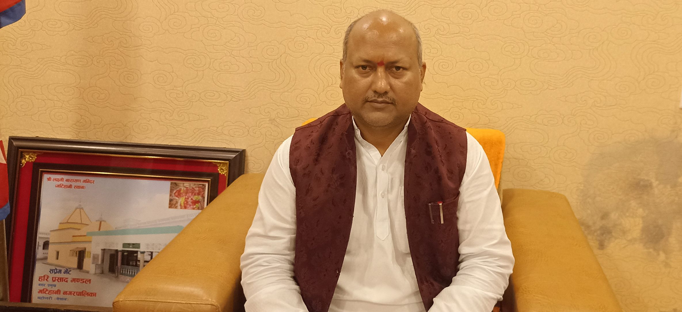 मधेसका मुख्यमन्त्री सतिशकुमार सिंहले ८ राज्यमन्त्री बर्खास्त गरे