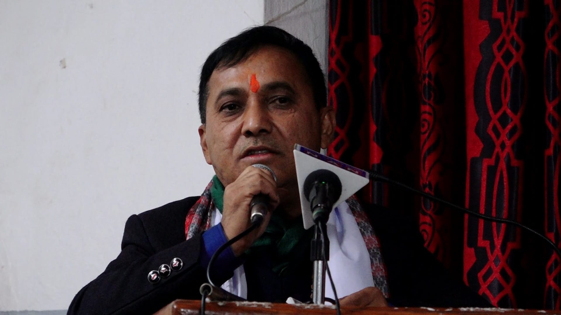 प्रदेशलाई अधिकारसम्पन्न बनाउने गरी कानुन नल्याए सिंहदरबार घेर्छौँ : शर्मा