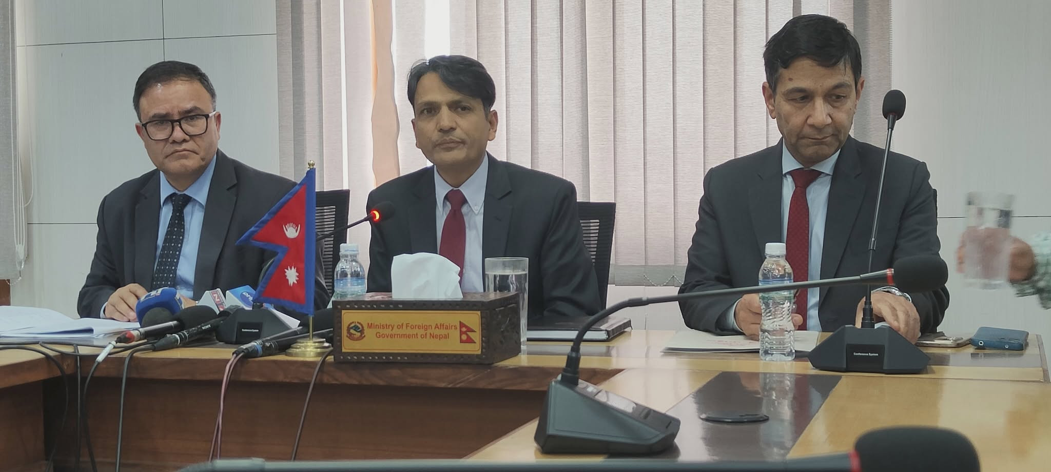 पश्चिम एसियाली राष्ट्रमा रहेकामध्ये करिब साढे ८६ हजार नेपालीले उद्धारको लागि नाम टिपाए