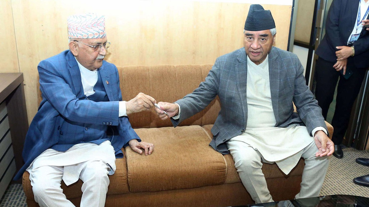 कांग्रेस-एमाले ७ बुँदे सहमति सार्वजनिक, चुनावी सरकारको नेतृत्व देउवाले गर्ने