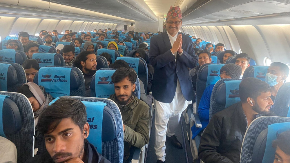 इजरायलबाट नेपालीको उद्दार सुरु, काठमाडौं आइपुगे २५४ जना