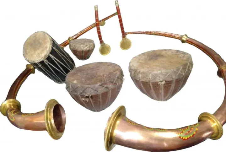 बज्न छाडे गाउँघरमा पञ्चेबाजा