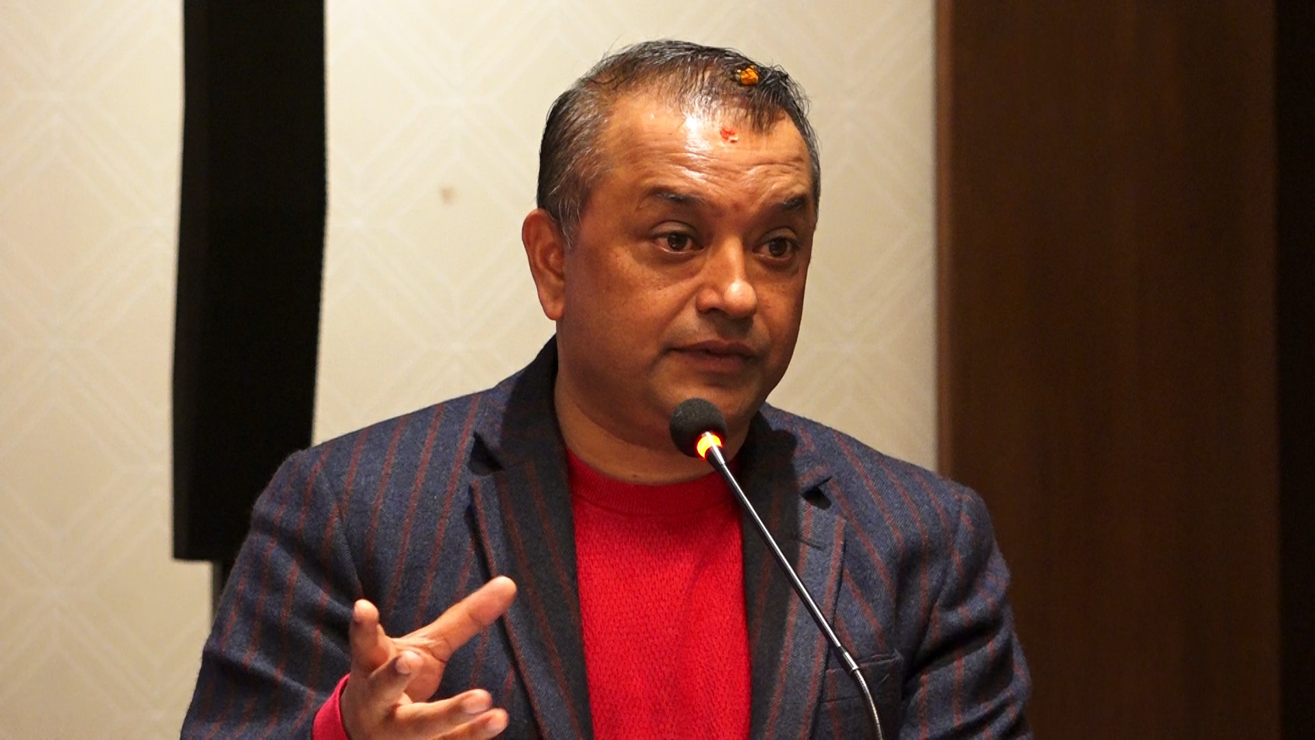 एनसेल प्रकरणमा राजनीतिक र प्रशासनिक नेतृत्वको साँठगाँठ छ: गगन थापा