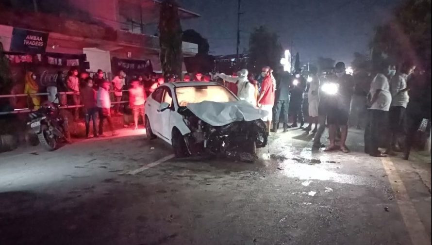 बेलायतको एक विद्यालयमा कारको ठक्करबाट एकको विद्यार्थीको मृत्यु, सात आठ घाइते