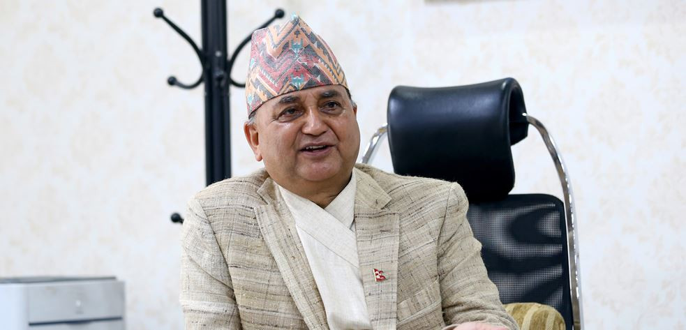 सरकार ढाल्ने र बनाउने खेलमा एमाले छैन : ईश्वर पोखरेल