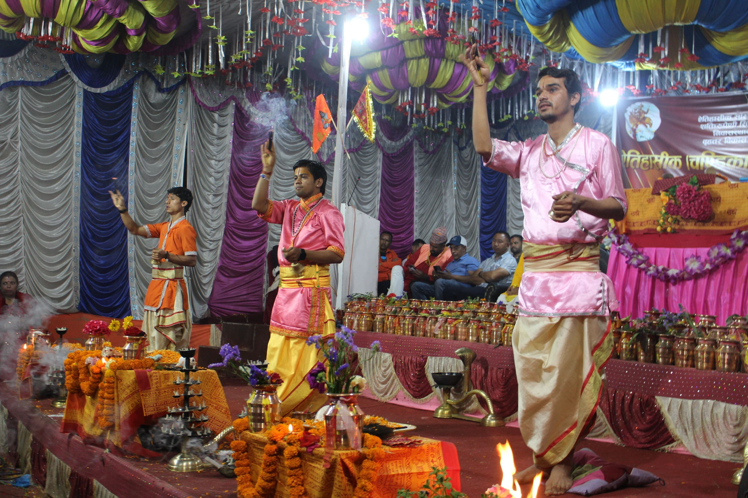 श्रीमद (चण्डीका देबी) भागवत ज्ञान महायज्ञ तथा चन्द्रागीरी धार्मिक महोत्सव २०८०/०८१ को छैठौं रातको फोटो कथा