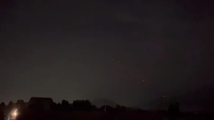 पाकिस्तानले युद्धविराम तोडेर सीमामा आक्रमण गरेको भन्दै भिडिओ सार्वजनिक गरे कश्मिरका मुख्यमन्त्रीले