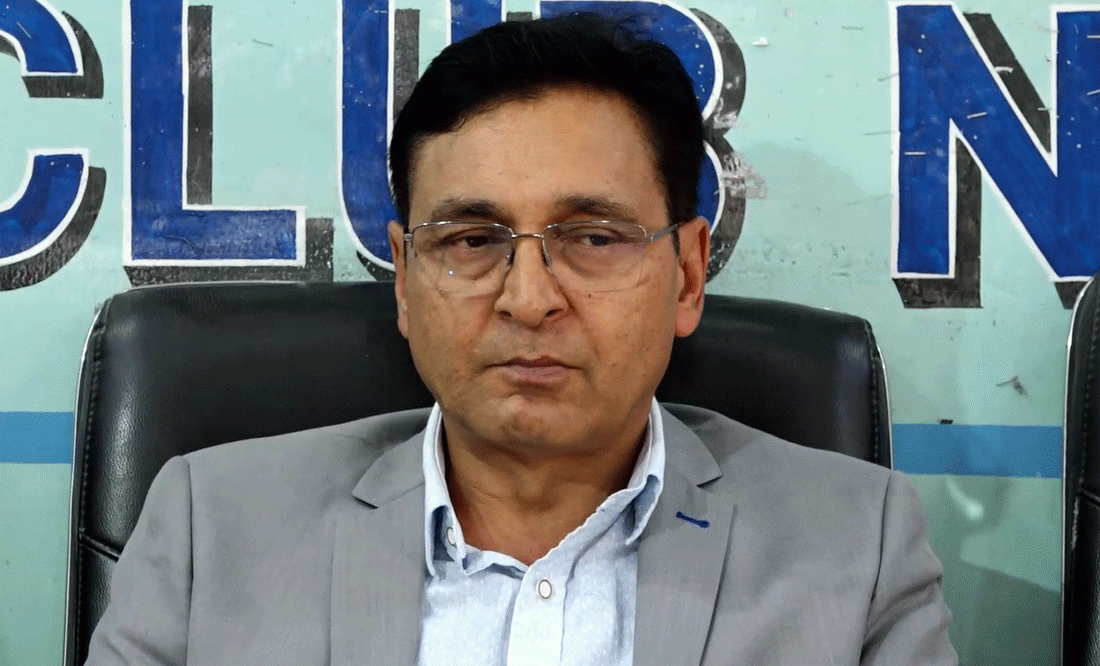 रायमाझीलाई अदालतमा उपस्थित गराइँदै