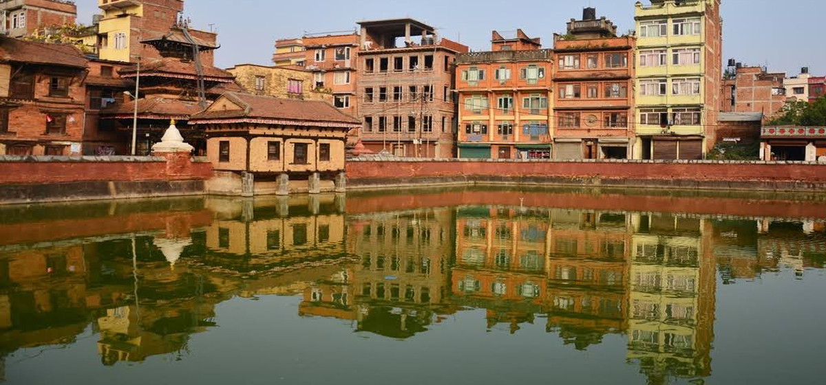 खानेपानी कार्यालयमा सेवाग्राहीको गुनासो