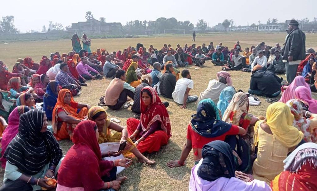मिटरब्याज पीडितहरु निर्णायक आन्दोलनका लागि भन्दै काठमाण्डौ पुग्दै
