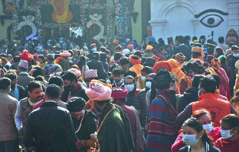 १२ बजेसम्म १ लाख १५ हजारले गरे पशुपतिनाथको दर्शन