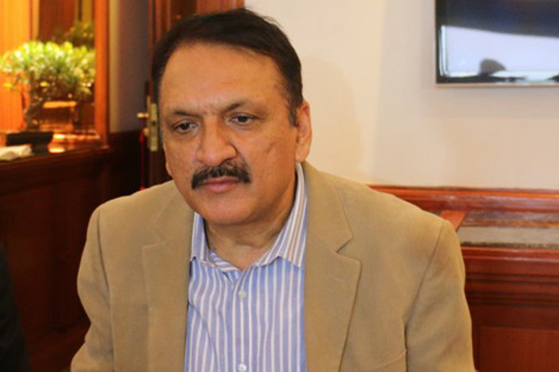 को हुन् प्रचण्ड क्याबीनेटका नव-नियुक्त अर्थमन्त्री डा. प्रकाश शरण महत ?