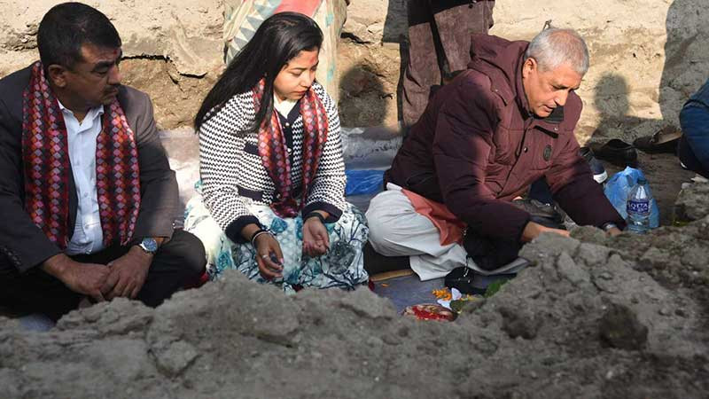 काठमाडौं महानगरको पहलमा सानो गौचरनमा रङ्गशाला पुनःनिर्माण सुरु