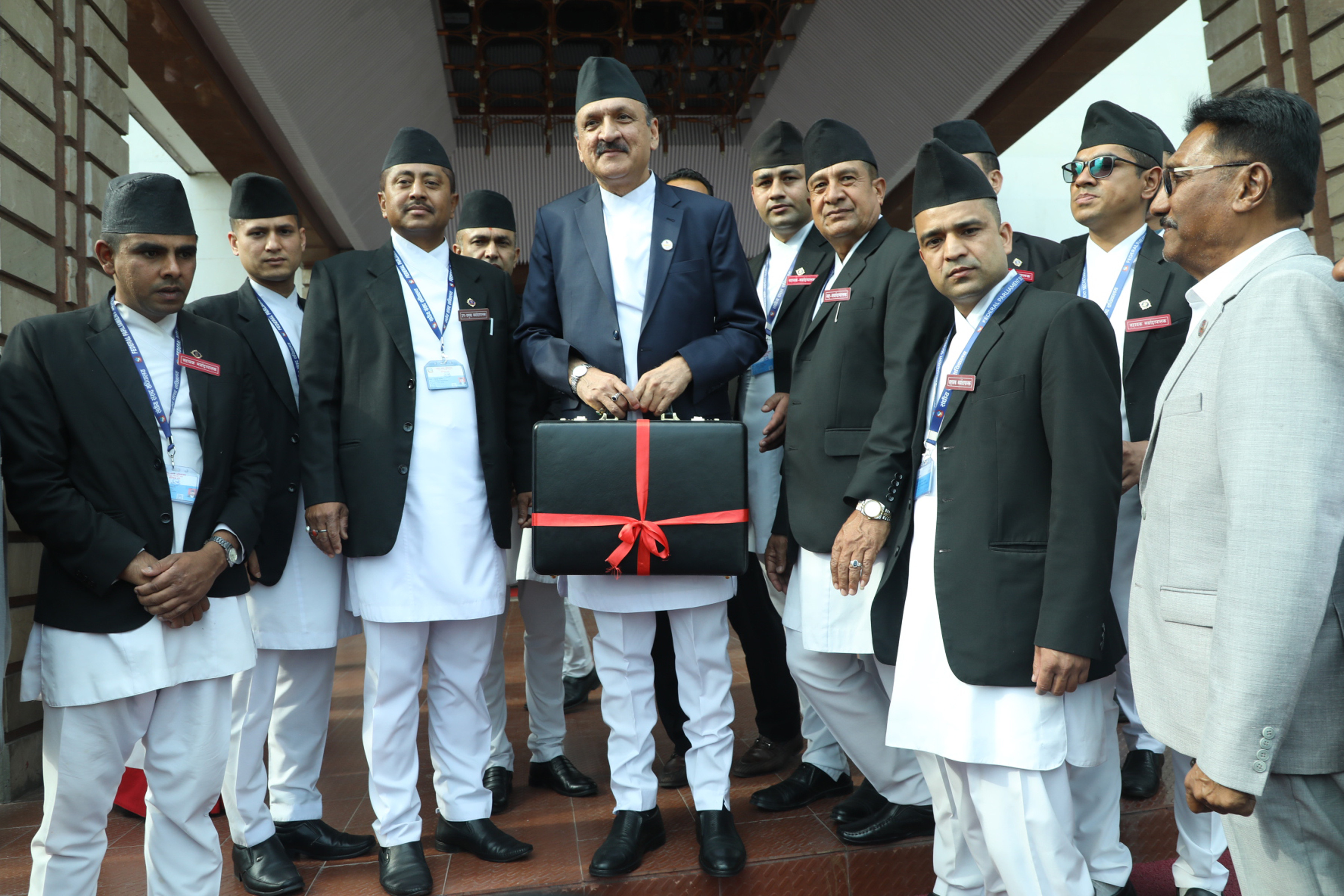 बजेटको आकार १७ खर्ब ५१ अर्ब ३१ करोड रुपैयाँ