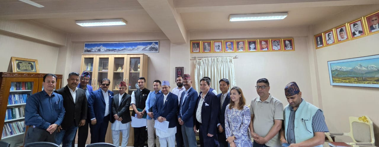 नेपाली चिया निर्यात समस्या समाधानका लागि परराष्ट्रमन्त्रीसँग व्यवसायीहरूको छलफल
