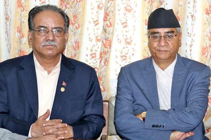 प्रधानमन्त्री र कांग्रेस शीर्ष नेताहरुबीच भेटवार्ता