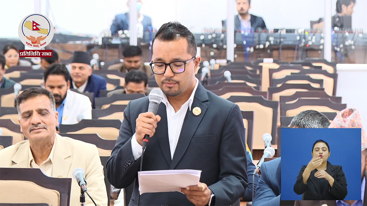 सुरेशराज शर्मालाई राष्ट्रिय विभूति घोषणा गर्न सांसद राम लामाको माग